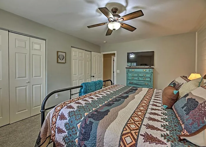 Near Woodland Park: W/ Serene Deck! *