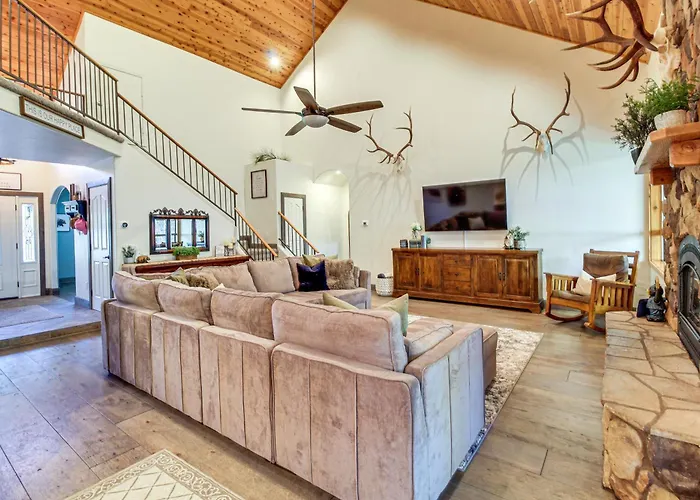 Near Woodland Park: W/ Serene Deck! Pinetop-Lakeside