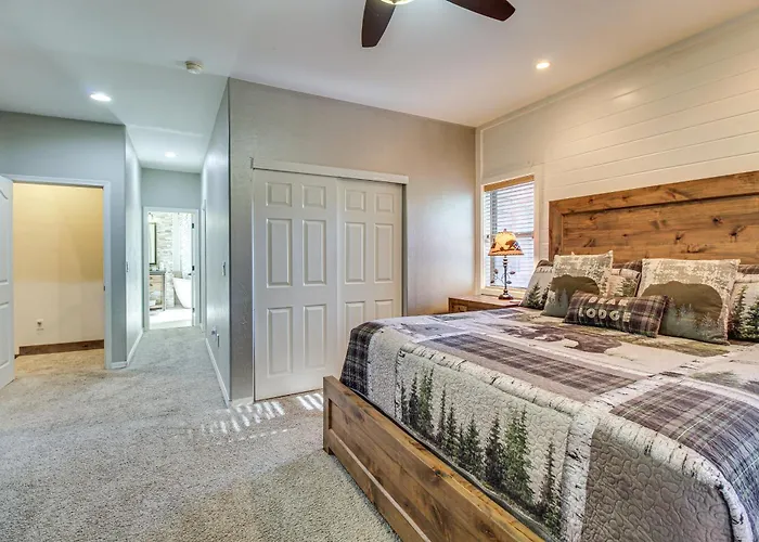 Holiday home Near Woodland Park: W/ Serene Deck! *